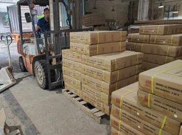 خانه مبلمان ایتالیایی سبک لوکس صندلی نشیمن اتاق نشیمن صندلی چوبی چوبی چوبی چوبی صندلی چوبی چوبی 8